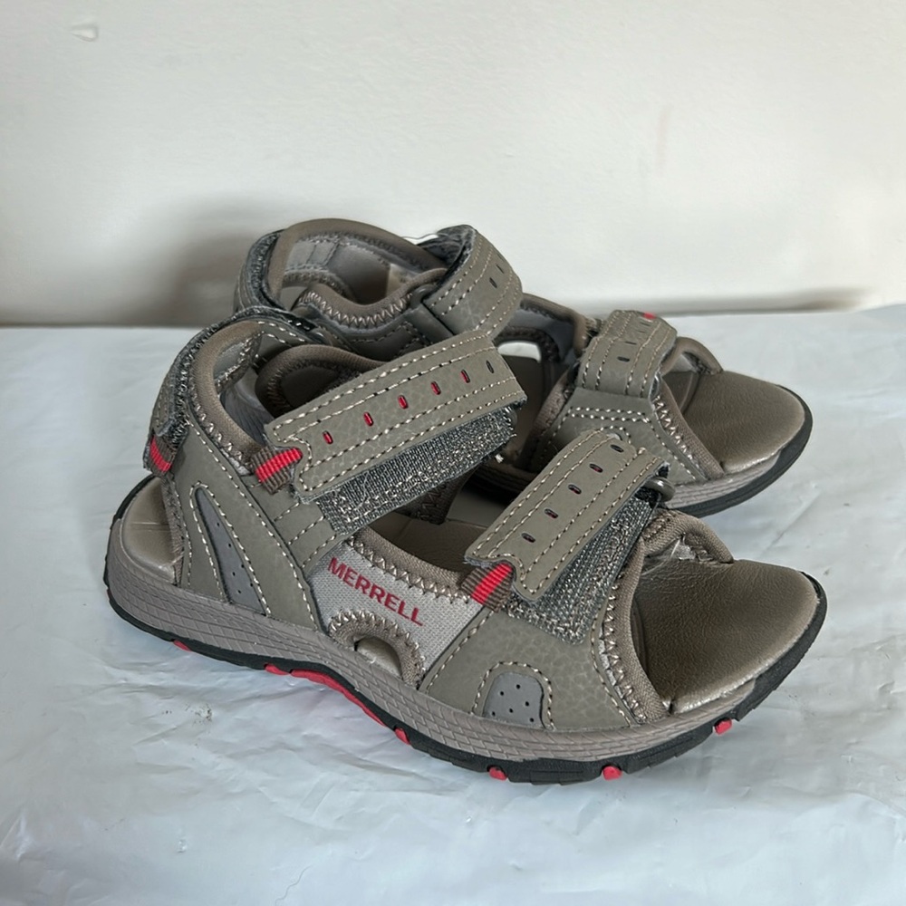Boys Merrell Sandals Size 11
